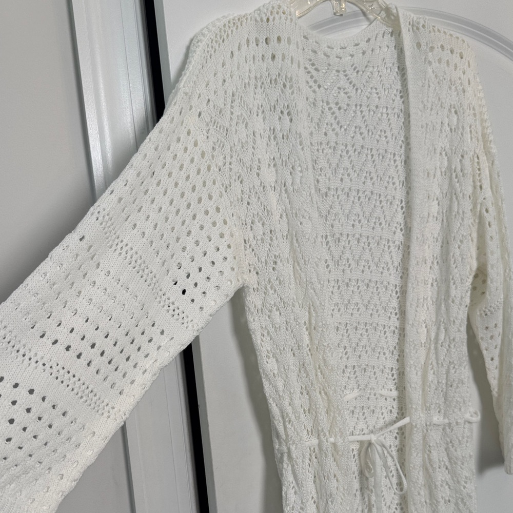 Women’s Size Large White Knit Long Cardigan - Picture 2 of 2